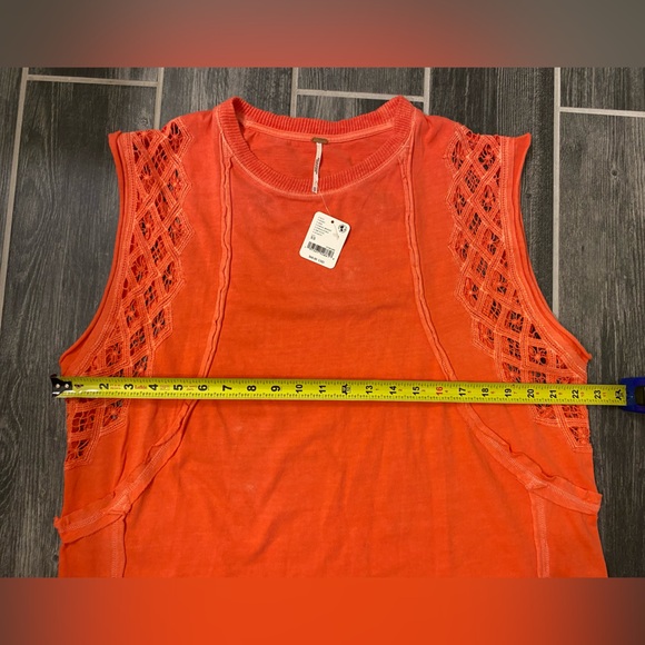 Free People Table For Two Rust Tank Embroidered Lace Oversize Top Size XS NWT PM - Picture 4 of 4